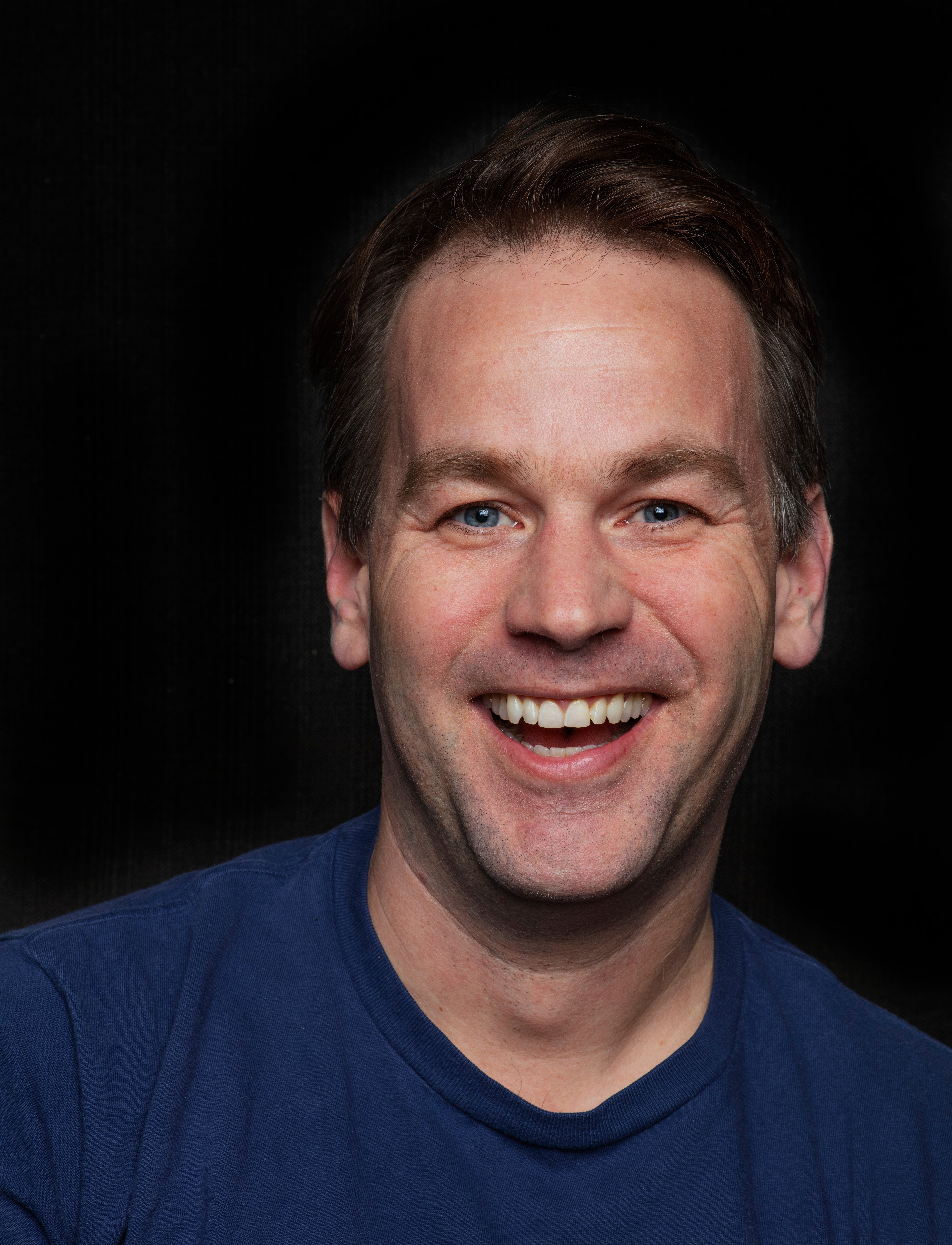 Mike Birbiglia Headshot 2024 - Photo Credit Jesse Austin.jpg